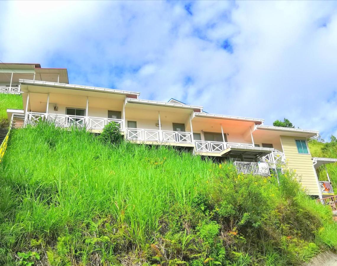 D' Limbai Lodge *